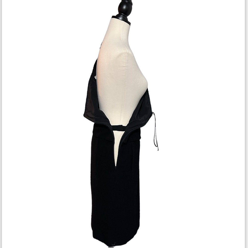 Oscar de la Renta One Shoulder Black dress with Bow and Pockets Size 6 - Picture 5 of 7